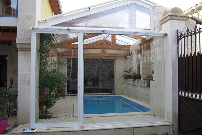 fenêtre pvc piscine véranda